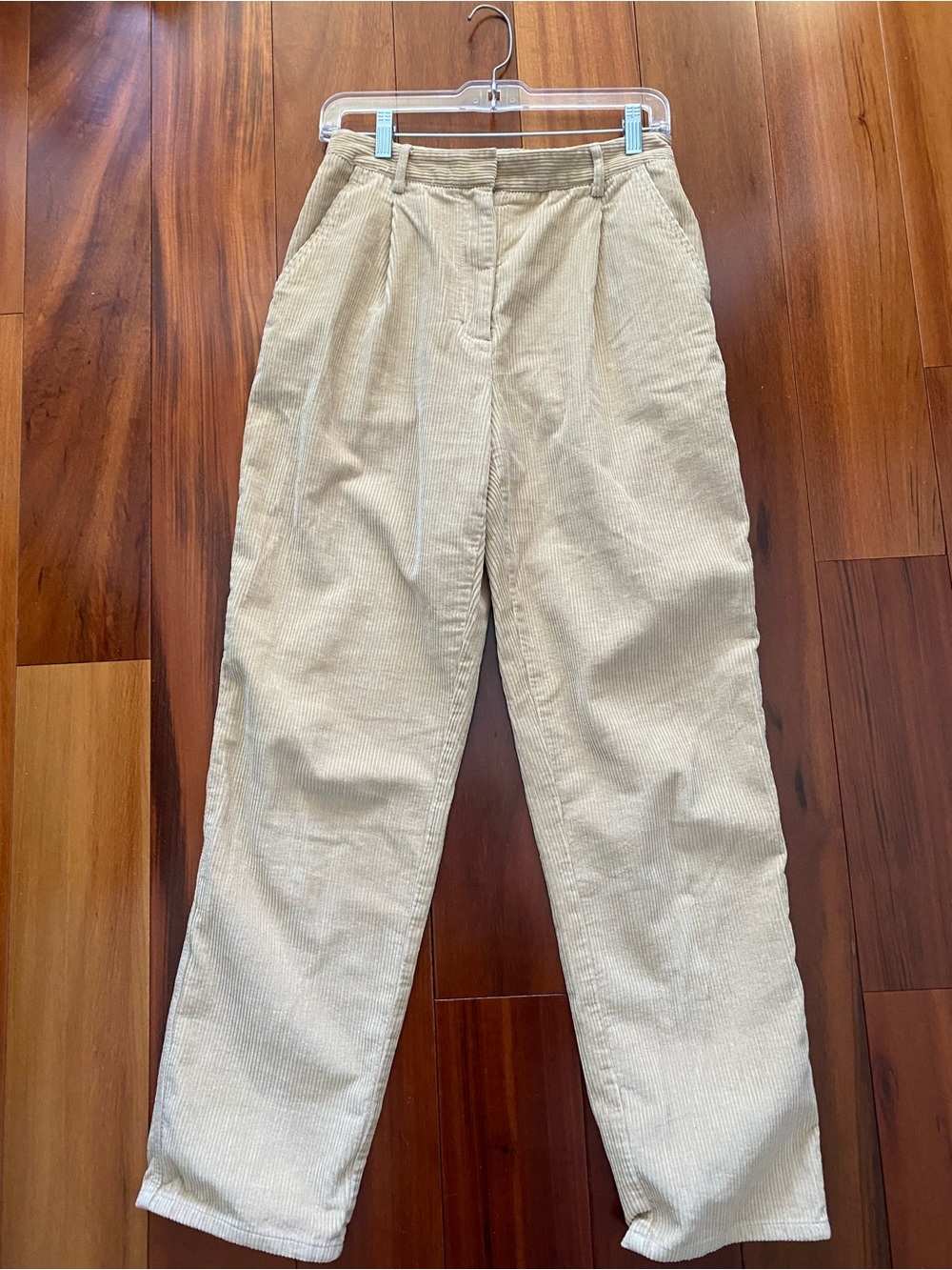 Aritzia Wilfred Free High-Rise Wide Leg Corduroy Pants